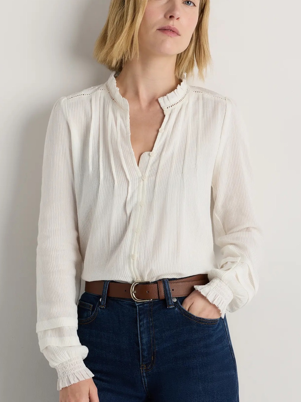 Quince Organic Textured Cotton Peasant Blouse in White size Large $158